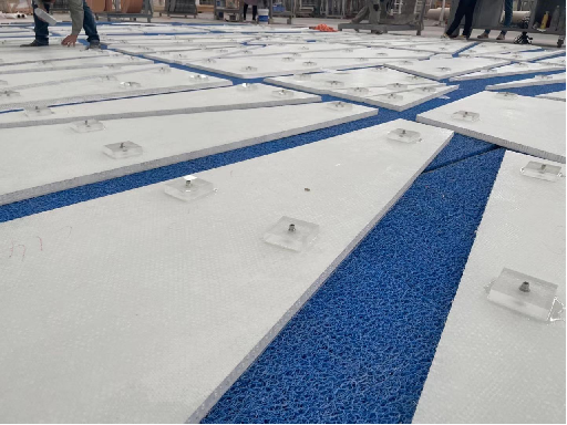 Back with Accessories-2